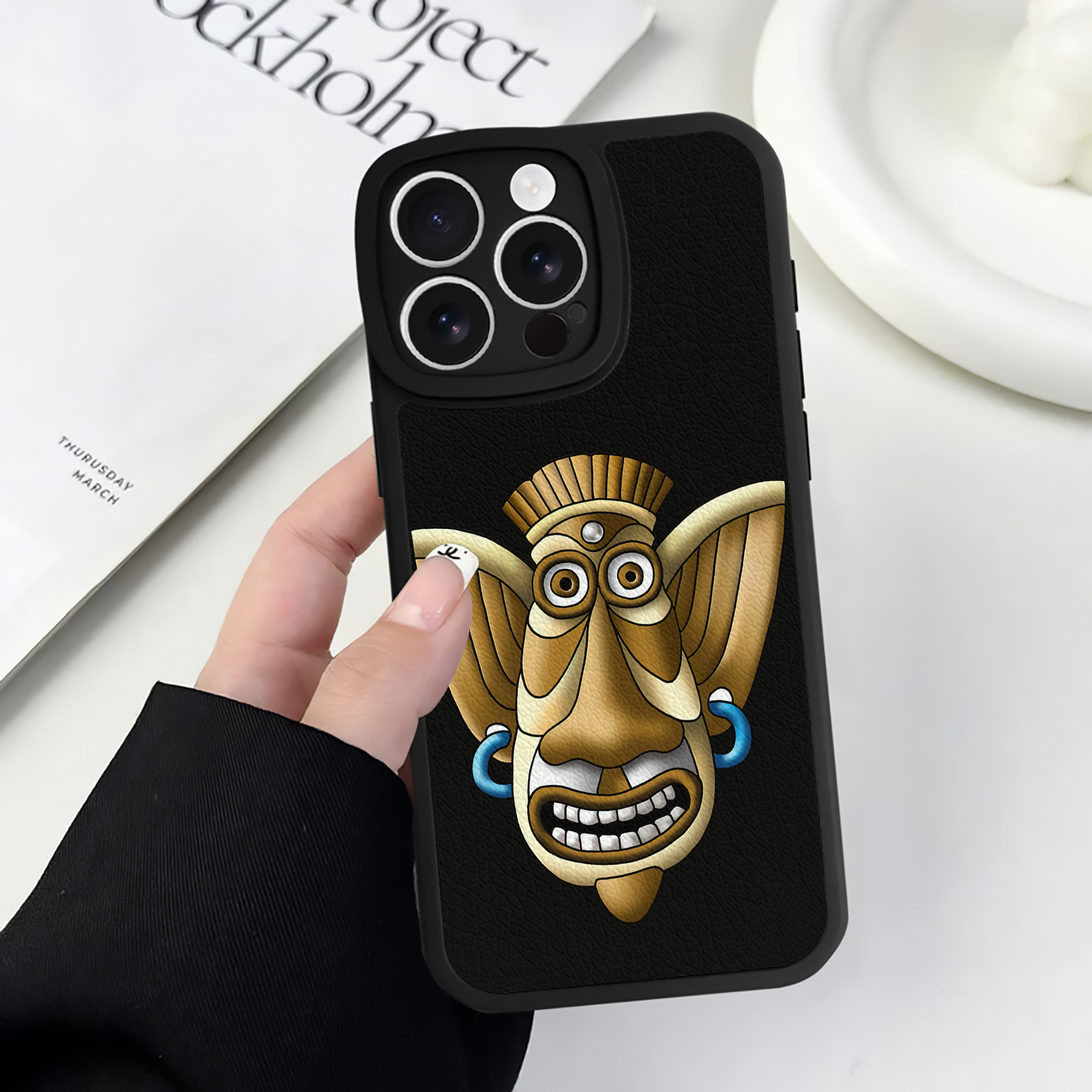 （画像用） ドラゴンクエスト Doragon Kuesuto Dragon Quest 【iPhone 16シリーズ対応】シリコンスマホケース（レザー調） 材質：シリコン